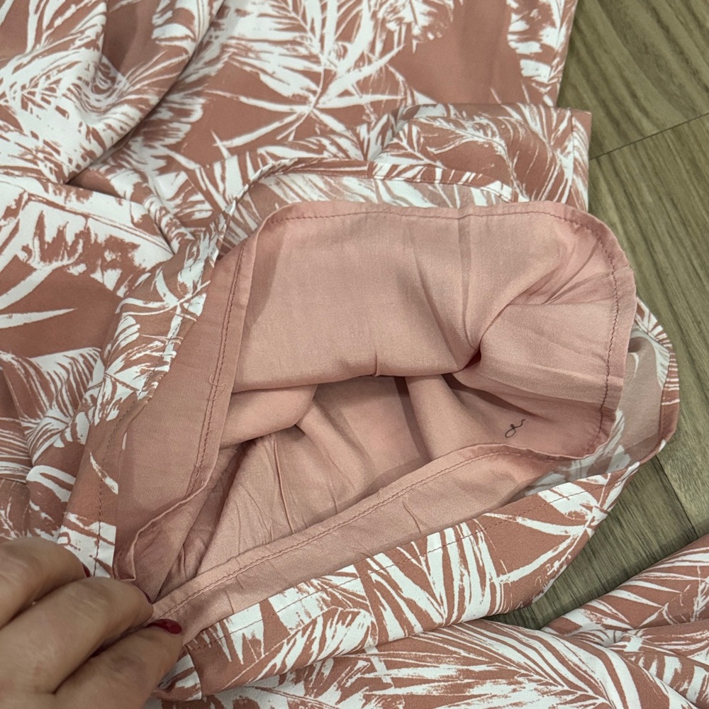 Vici Pink and White Leaf Print Pants - Picture 6 of 8